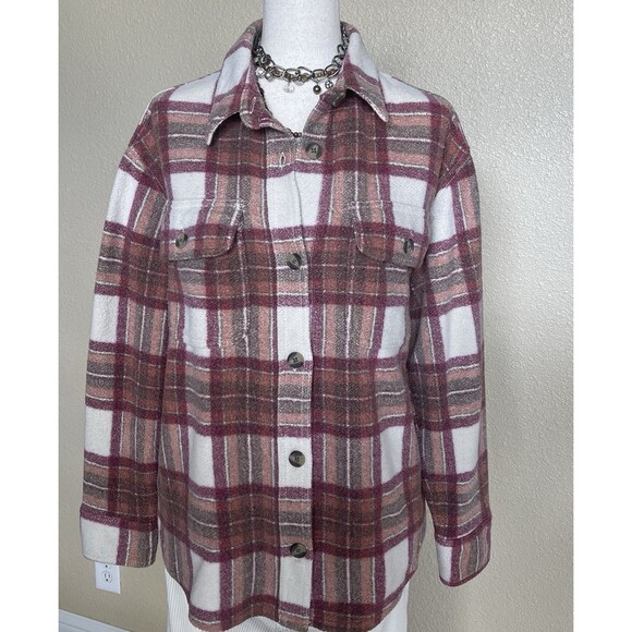 American Eagle Outfitters Tops - American Eagle womens Oversized cotton jacket size S